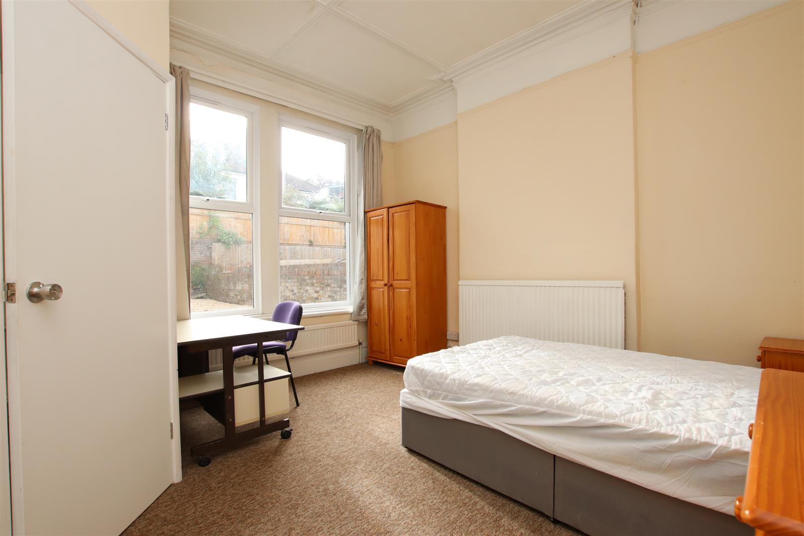 Belmont Road, St. Andrews, Bristol, BS6